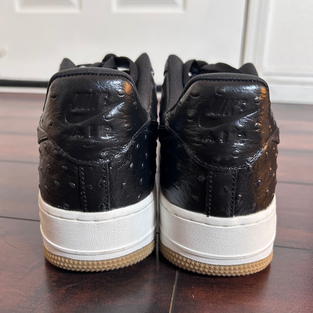 Nike Air Force 1 Low 07 Mens 14.5 Black Ostrich Gum DZ2708-002 NWOB - Picture 5 of 8
